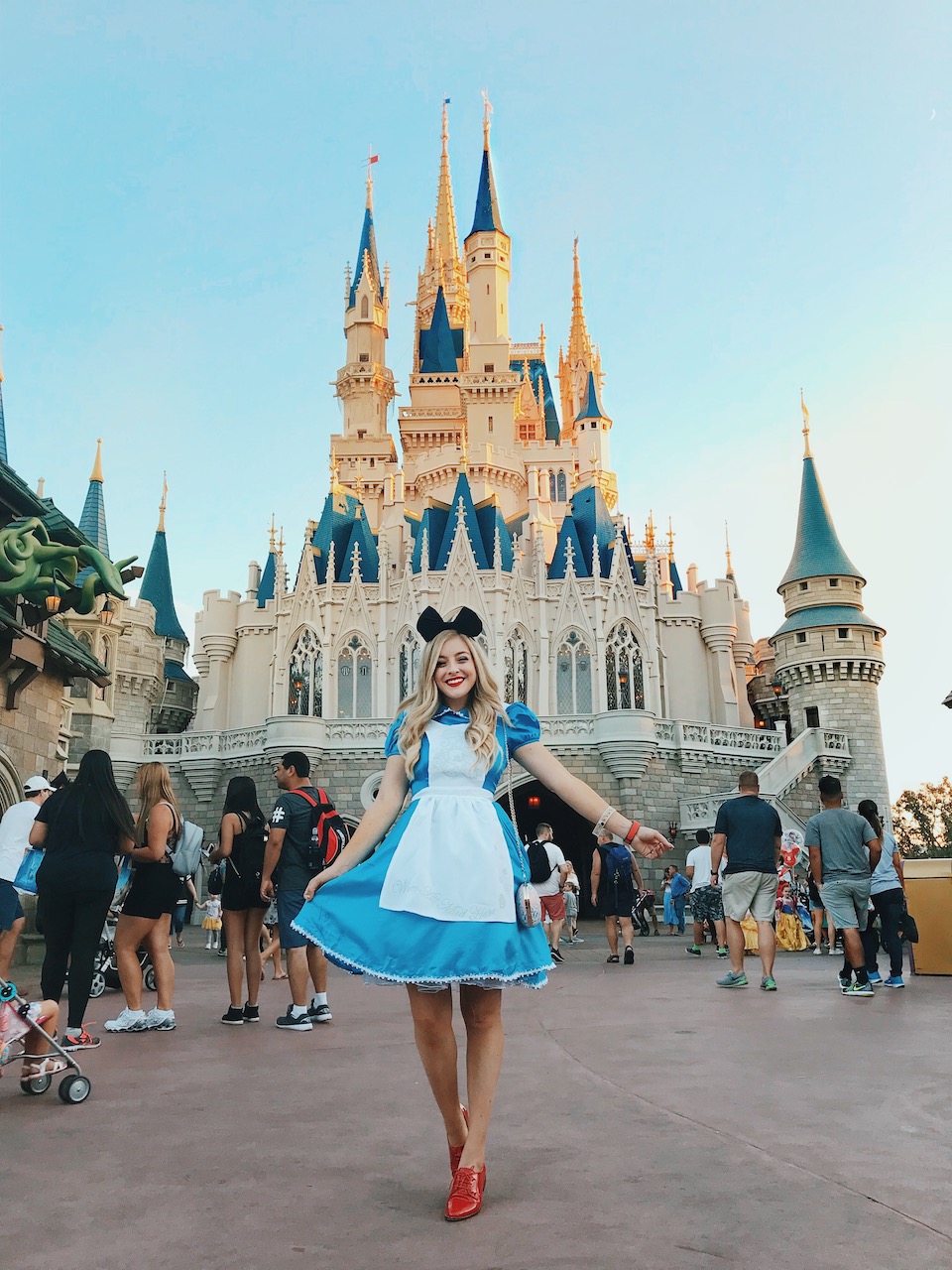 Disney Outfit Ideas for Your Next Trip To Disney World or Disney Land ...